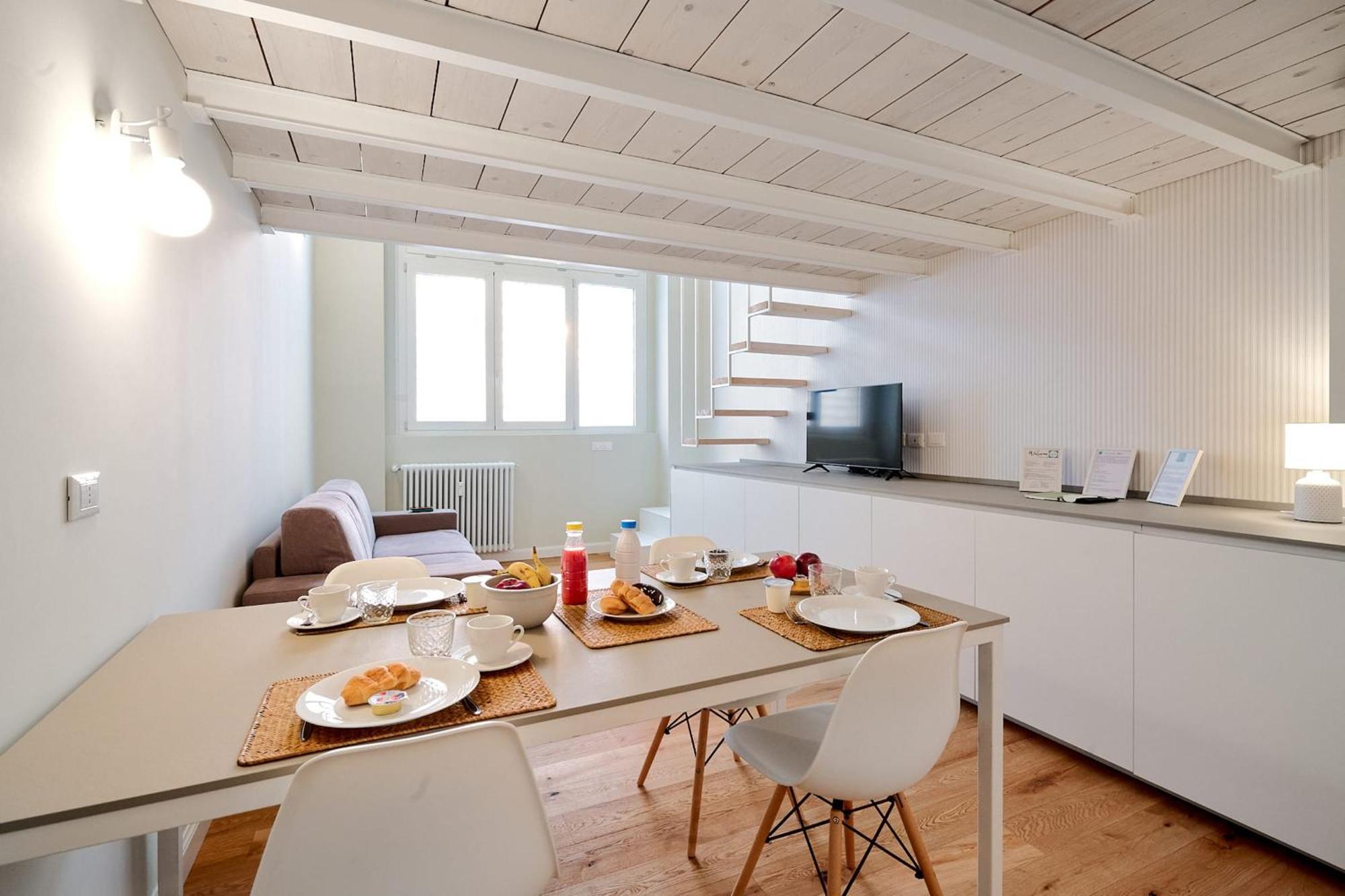 Appartement Design Loft Perfect For Couples Milaan